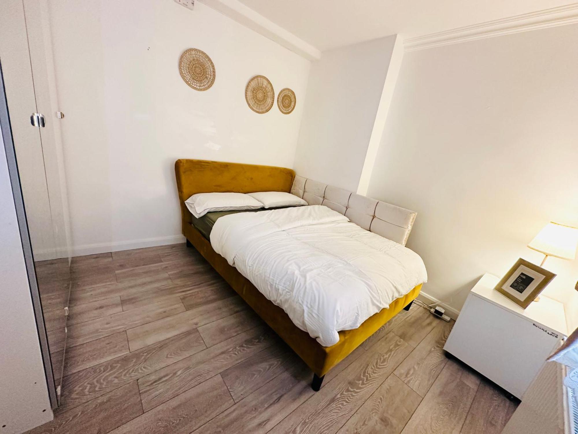 Beautiful Home In London With Easy Access To Central London Sutton  Zewnętrze zdjęcie