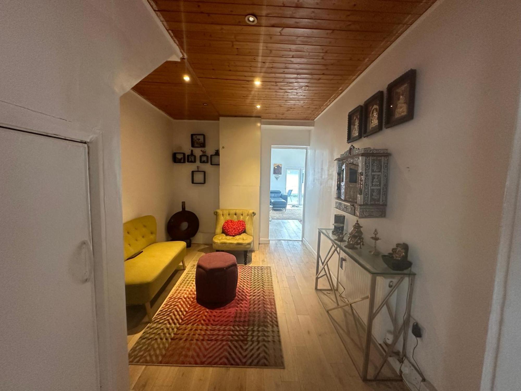 Beautiful Home In London With Easy Access To Central London Sutton  Zewnętrze zdjęcie